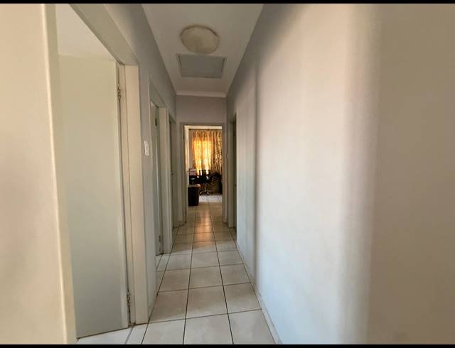 3 BEDROOM HOUSE FOR SALE IN WATERKLOOF EAST